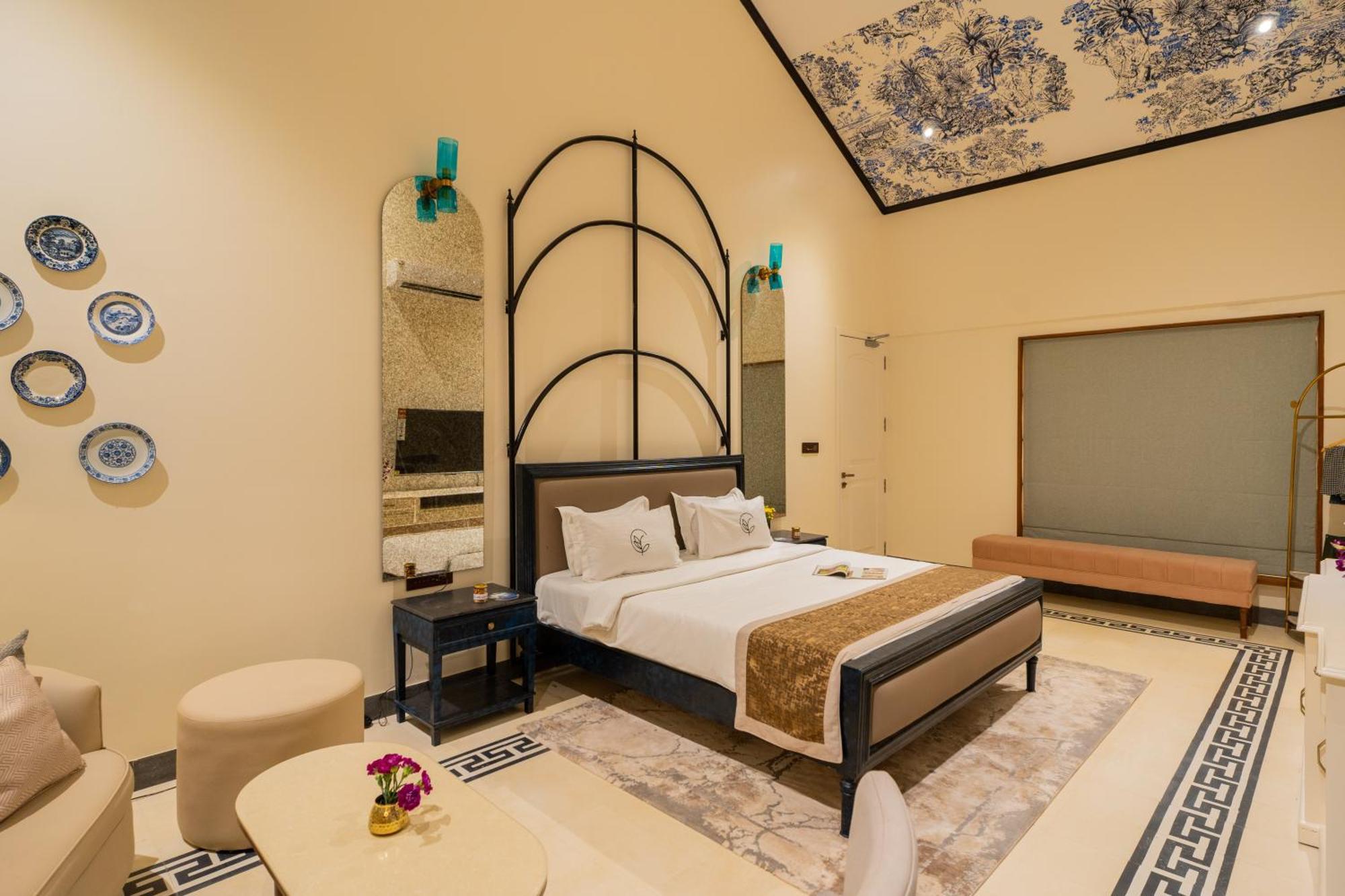 Elivaas 4 Bhk Villa With Pvt Pool & Jacuzzi-Yashgeet ชิโวลิม ภายนอก รูปภาพ