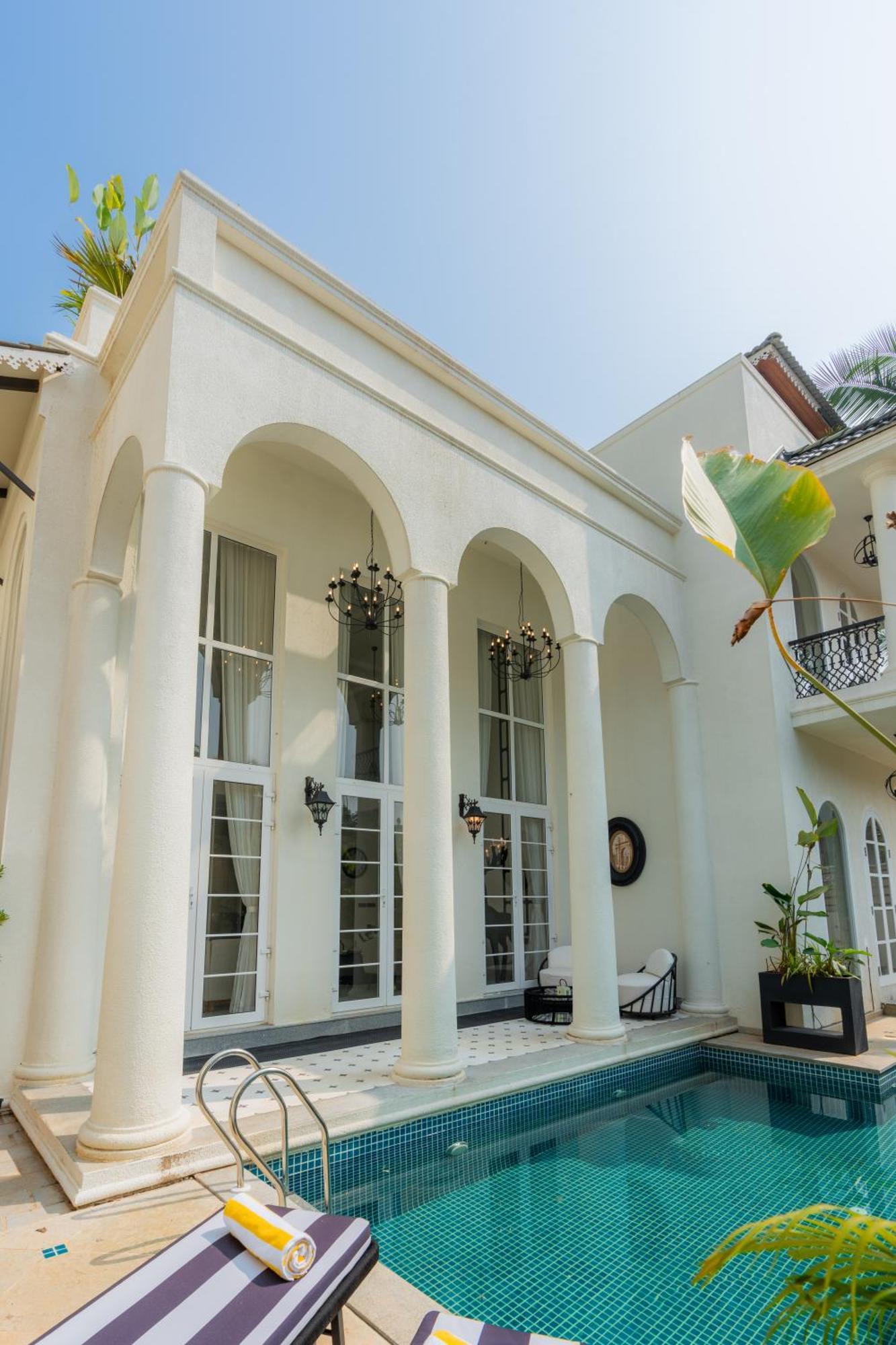 Elivaas 4 Bhk Villa With Pvt Pool & Jacuzzi-Yashgeet ชิโวลิม ภายนอก รูปภาพ